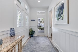 1st Floor, Entryway