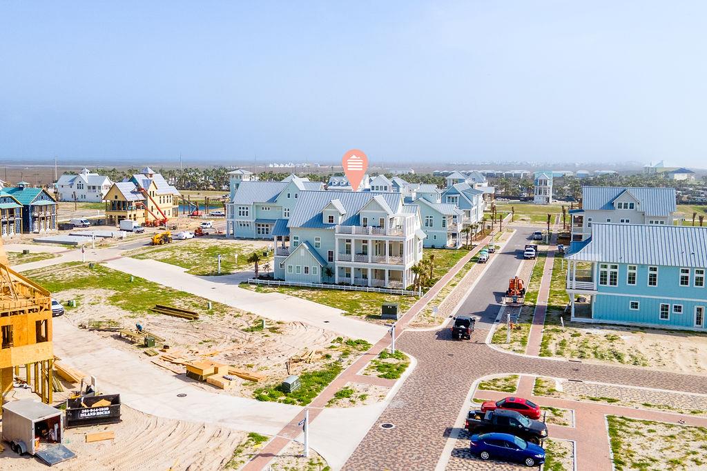 Aerial View, Location