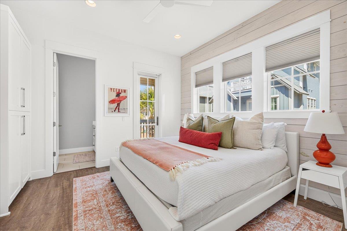 King Bedroom, 2nd Floor