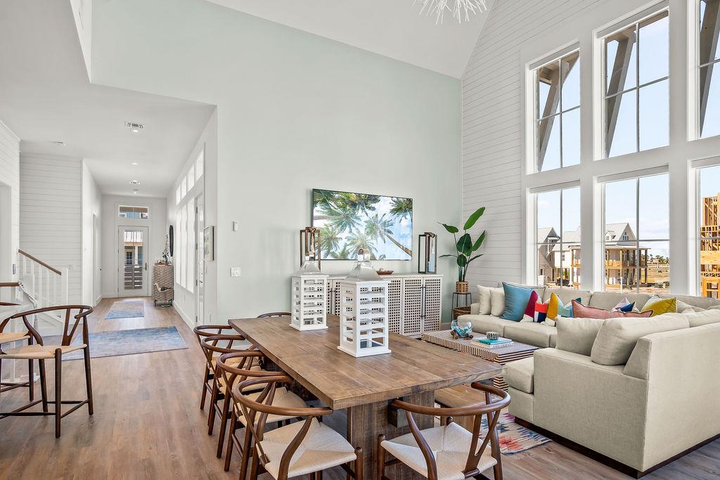 Main Living Room, 2nd Floor