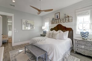 2nd Floor King Master Suite