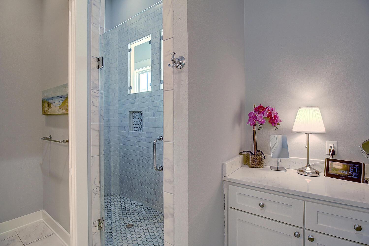 Primary King Bathroom, 2nd Floor