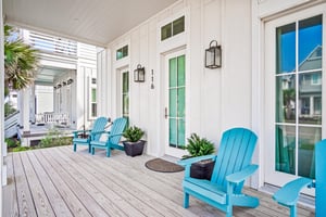 Front Porch Seating, 1st Floor