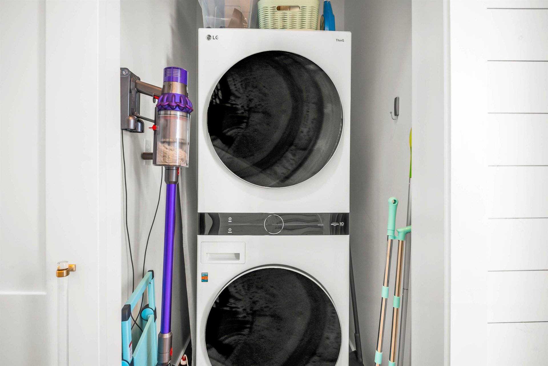 Laundry Closet, 1st Floor