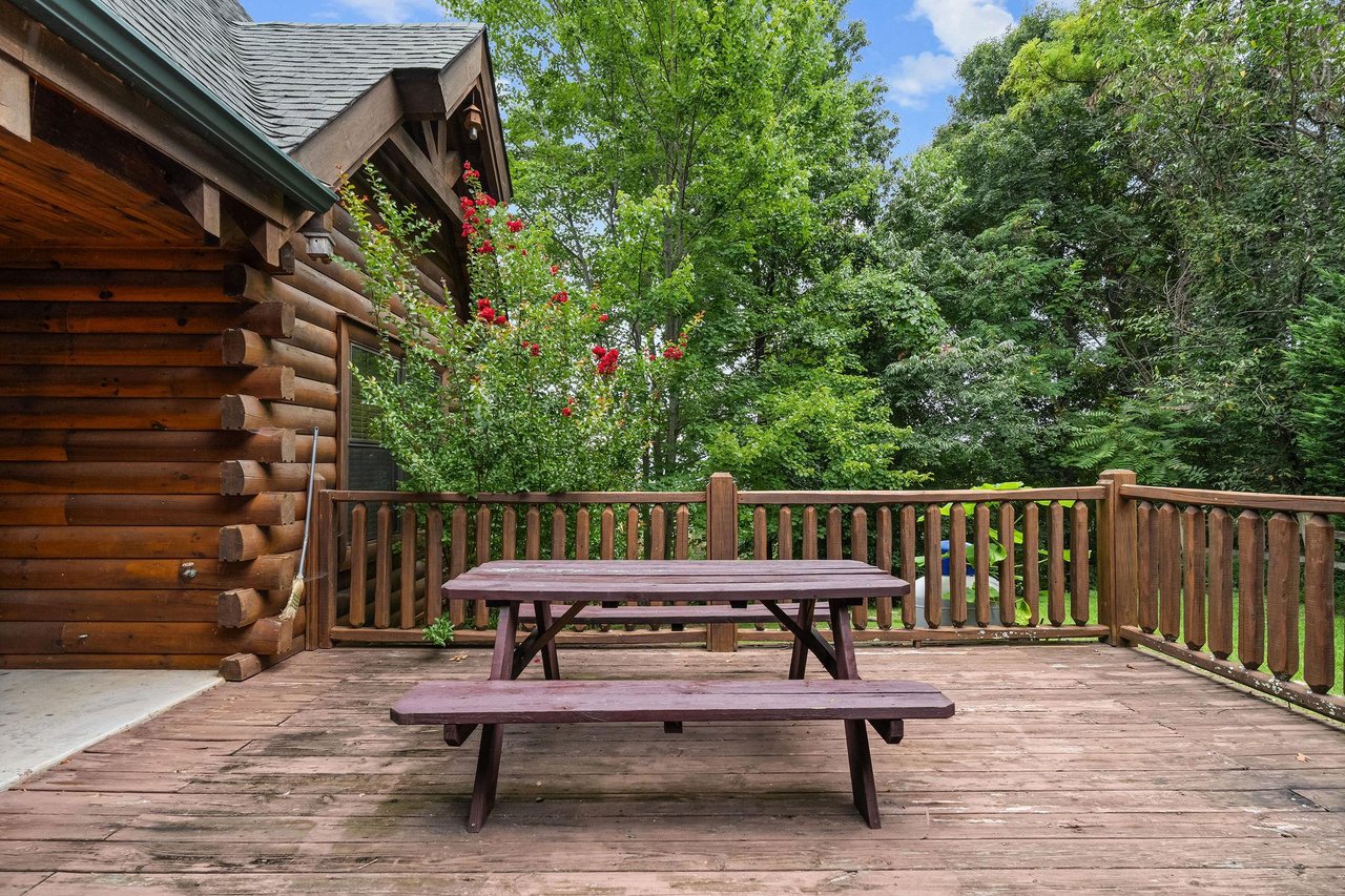 ridgetoptheatrelodge4
