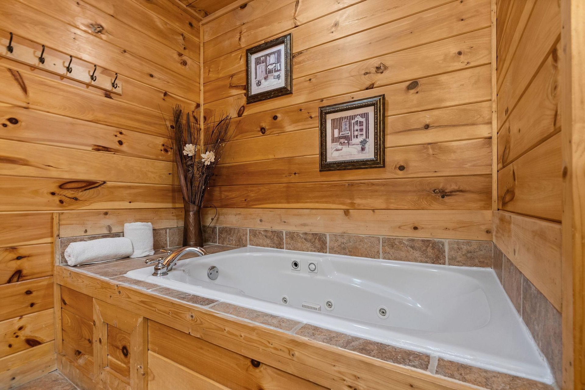 ridgetoptheatrelodge16