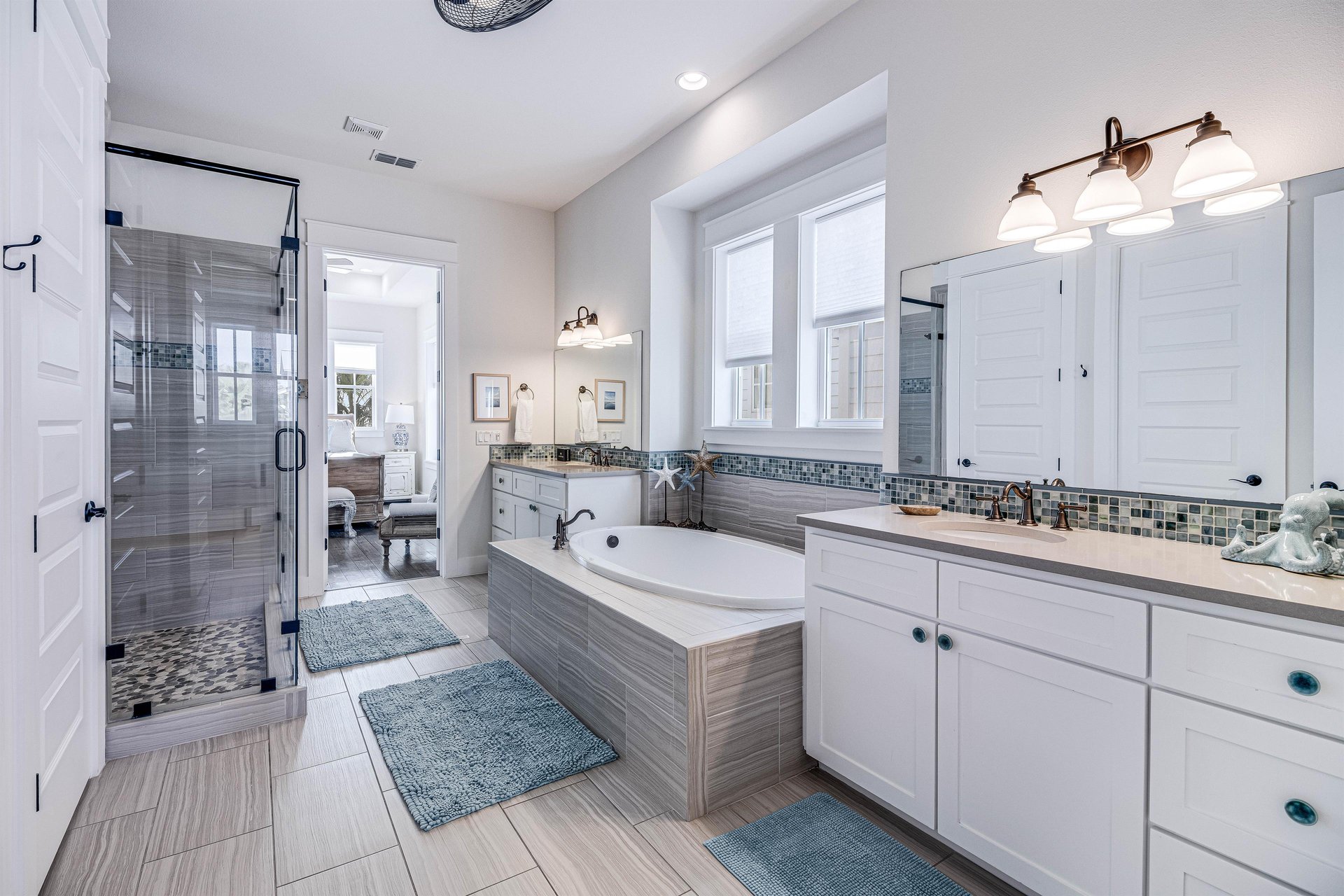 Primary King Suite Bathroom, 2nd Floor