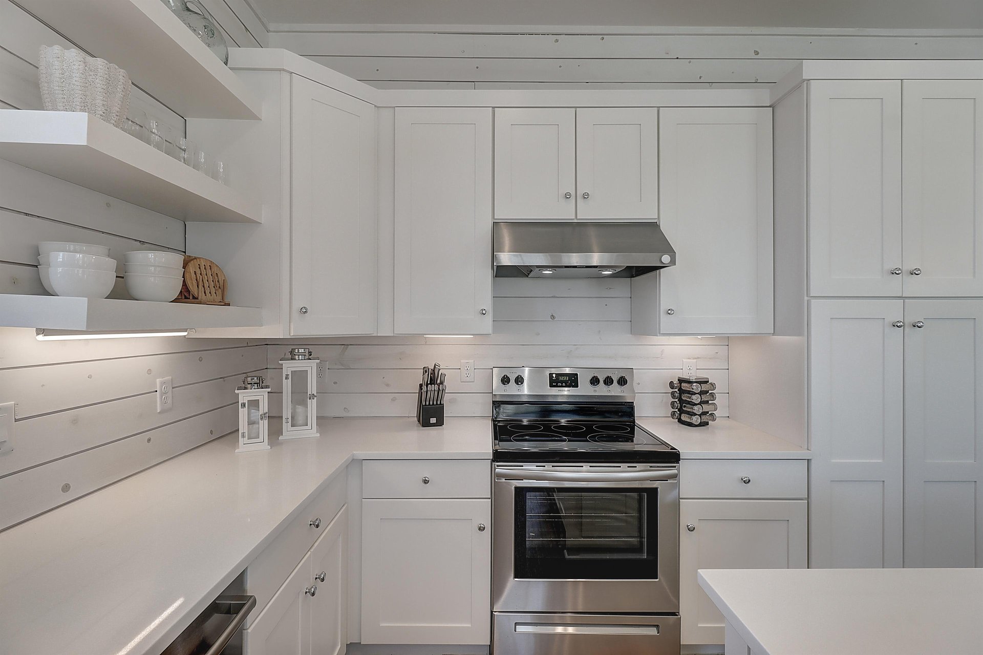 Kitchen, 1st Floor