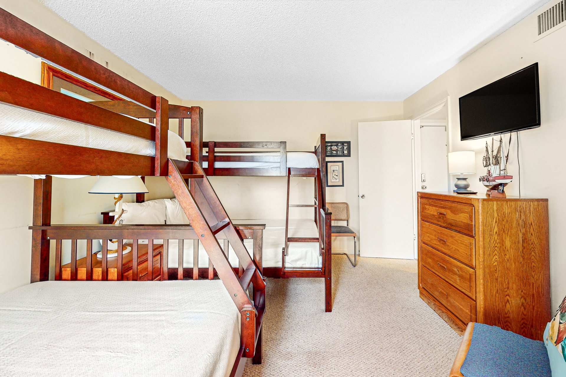 Plantation West 1244 10