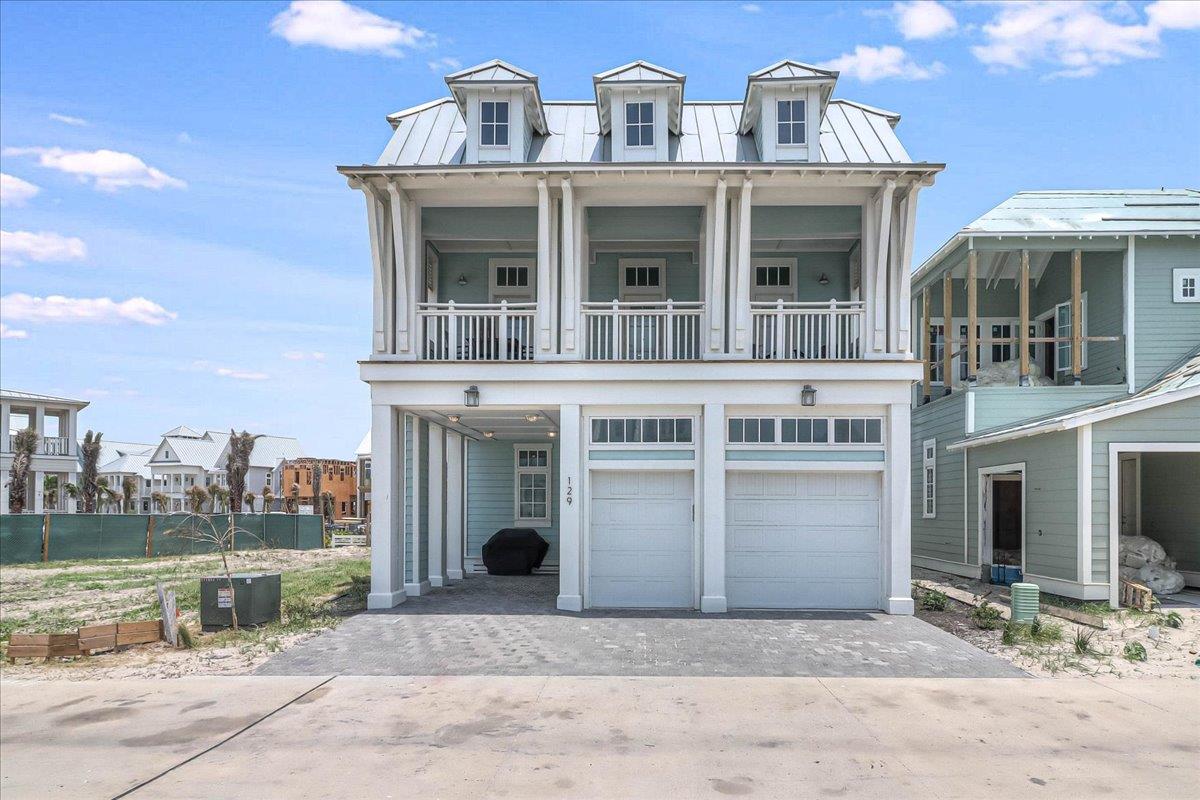 Southern Sandcastle Private Parking  Carport