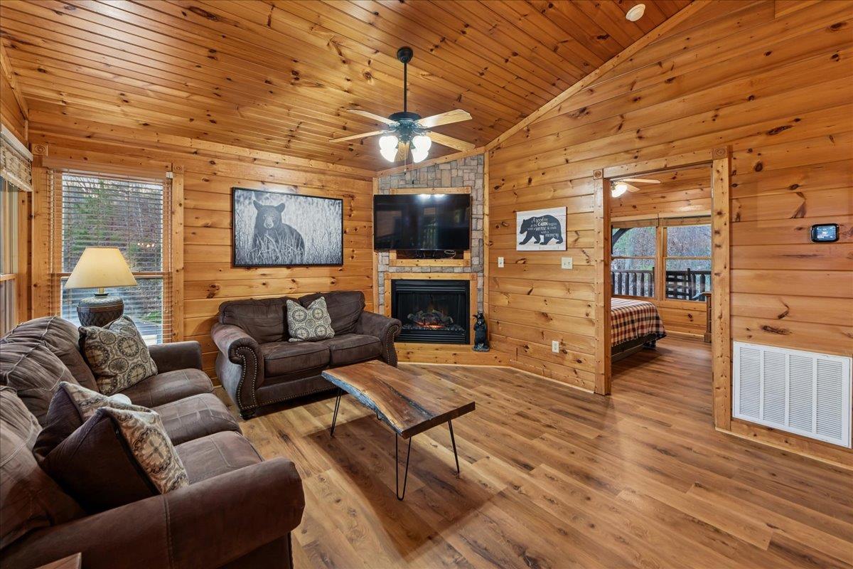 35Living Room