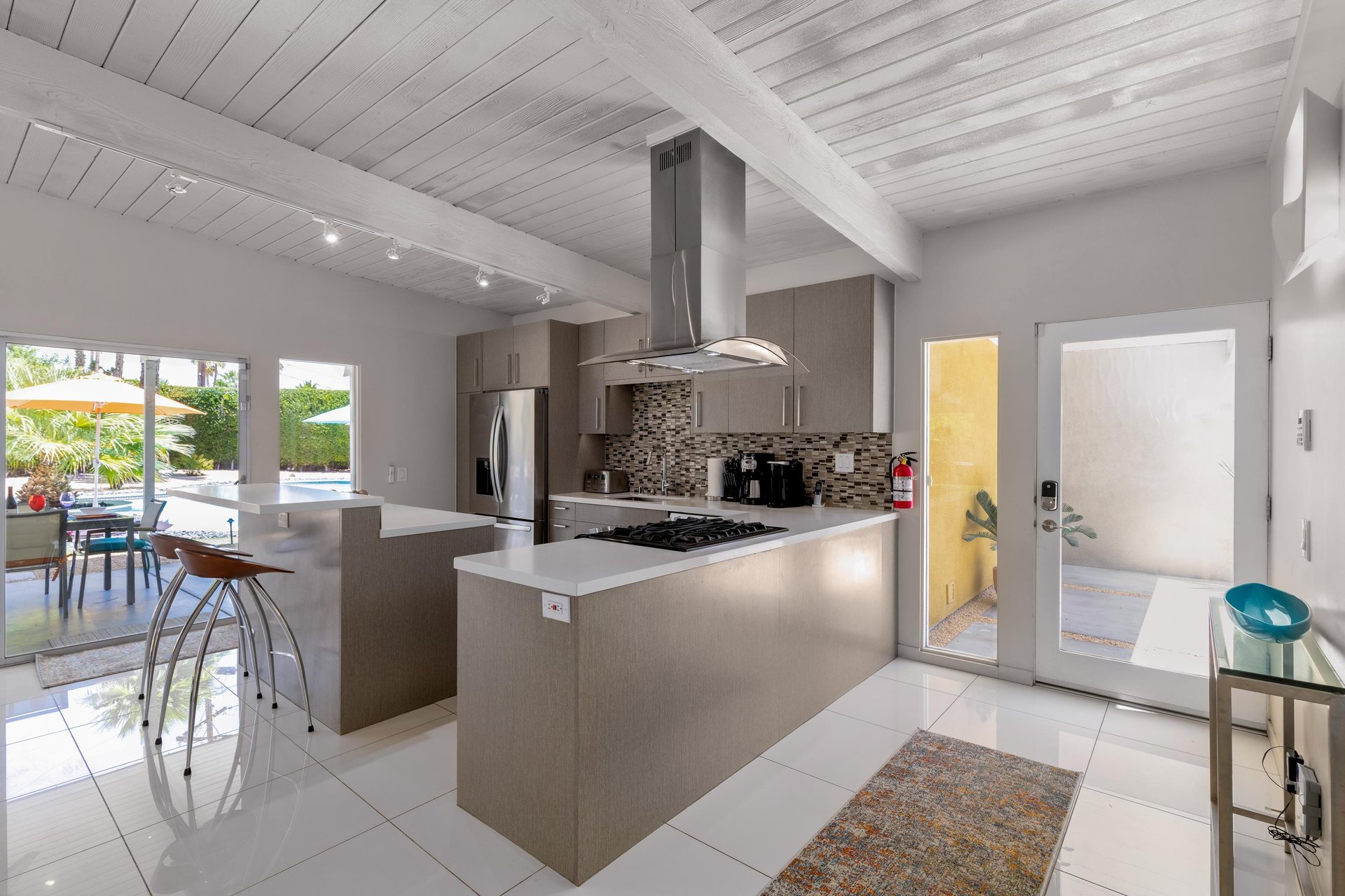 Midcentury modern kitchen