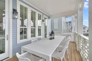 Outdoor Dining, 2nd Floor