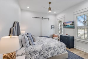 Second King Bedroom, 1st Floor