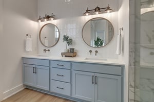 Primary Bathroom, 2nd Floor