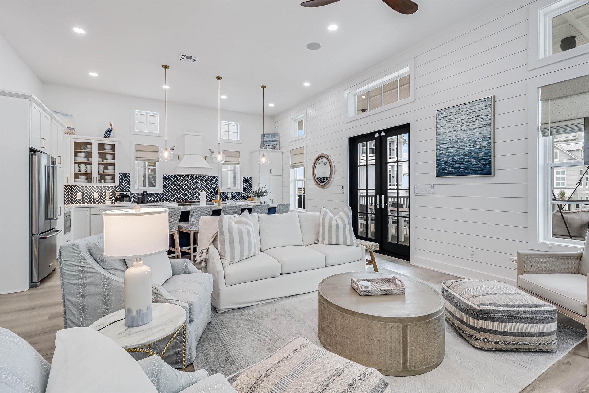 Main Living Area, 2nd Floor