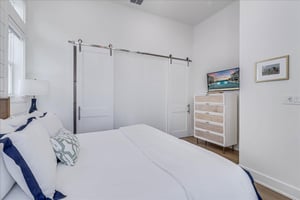 Third King Bedroom, 2nd Floor