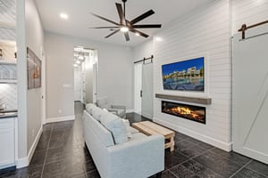 Living Area, 1st Floor