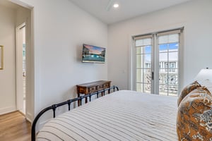 2nd Floor, Primary King Bedroom