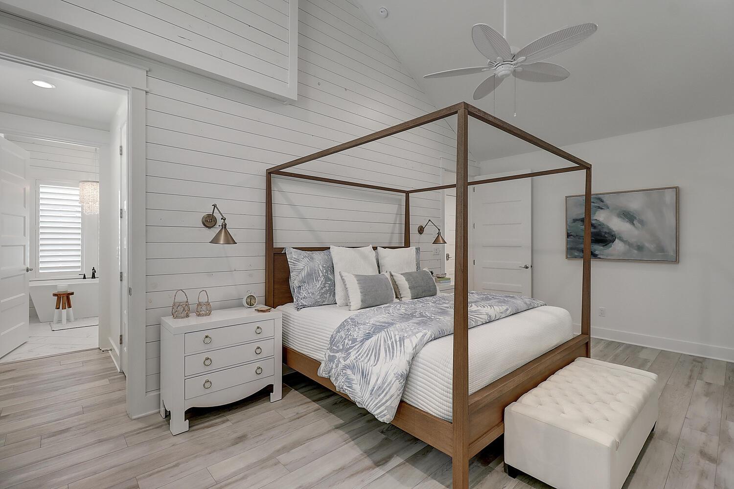 Primary King Bedroom, 2nd Floor