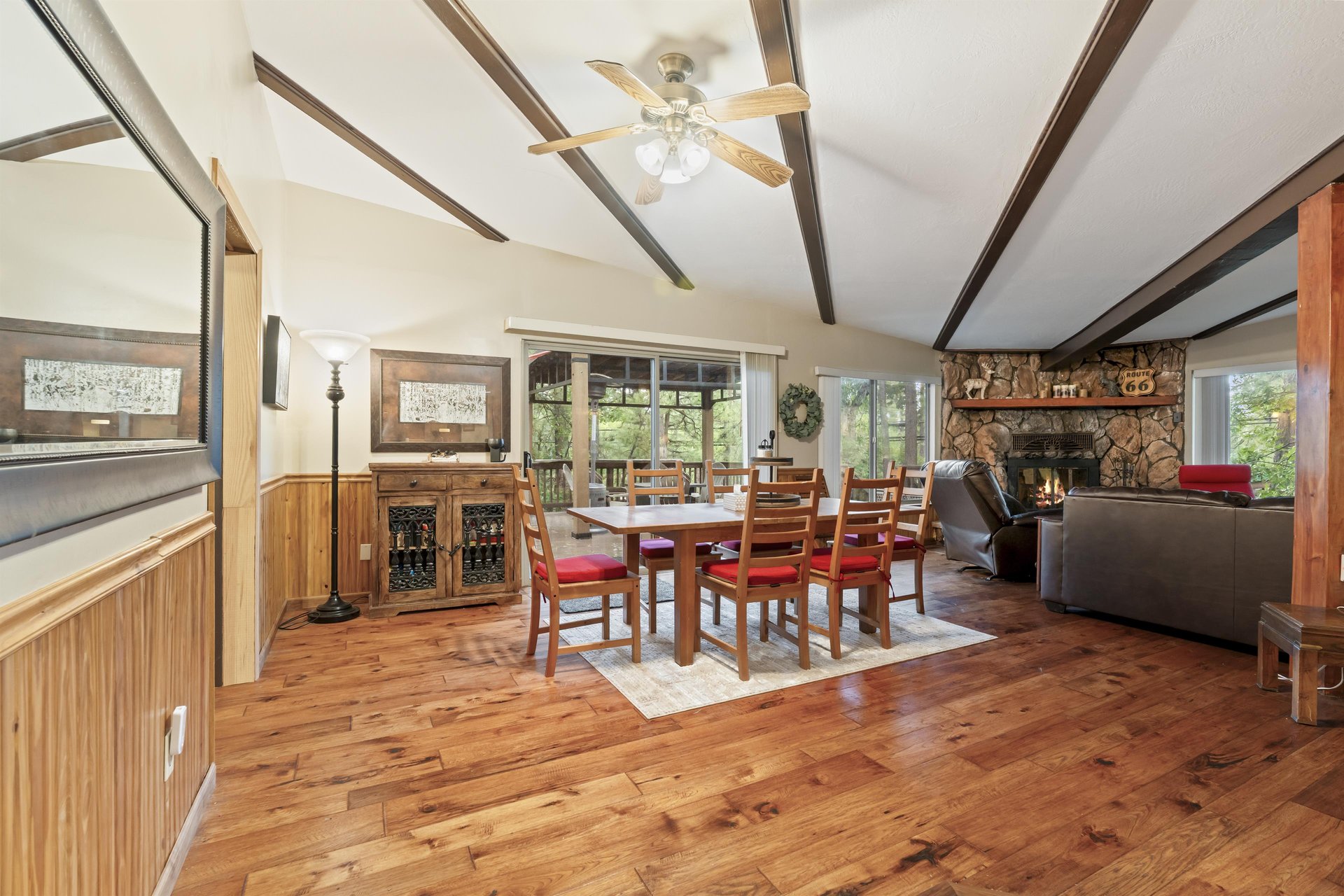Dining space with table and chairs for 6 guests.