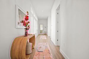 Front Entryway, 1st Floor