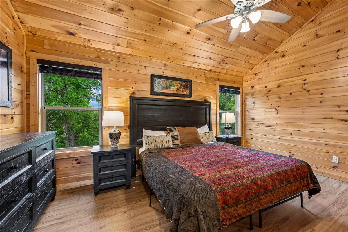 41Bedroom