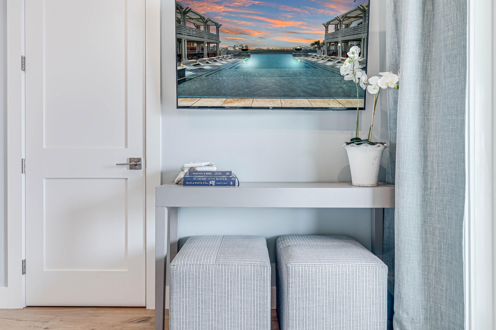 2nd Floor Primary, King Suite overlooking Leisure Lake