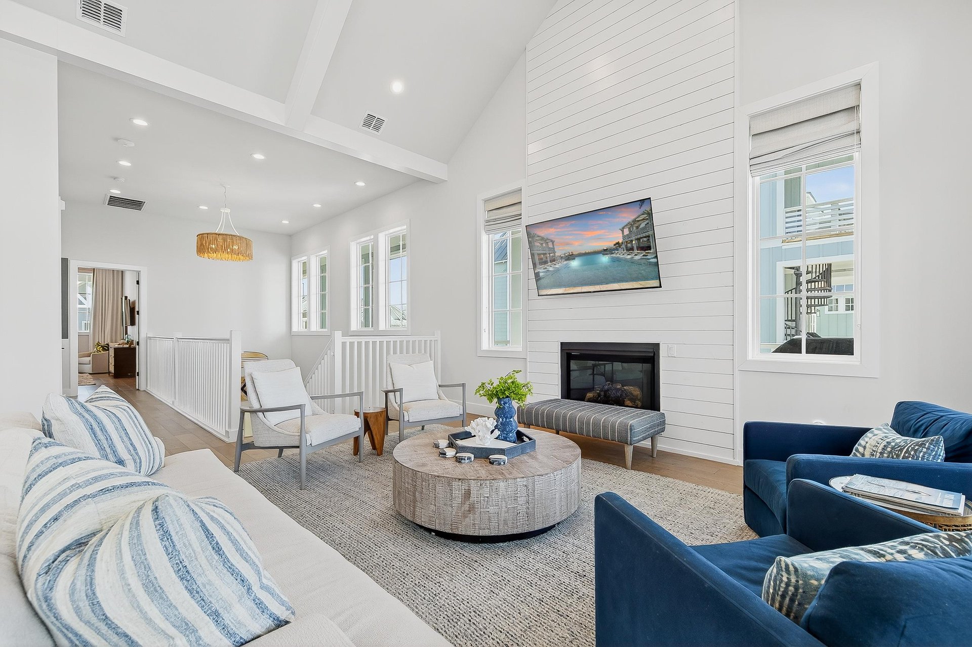 2nd Floor Living Area