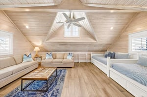 3rd Floor, Lounge