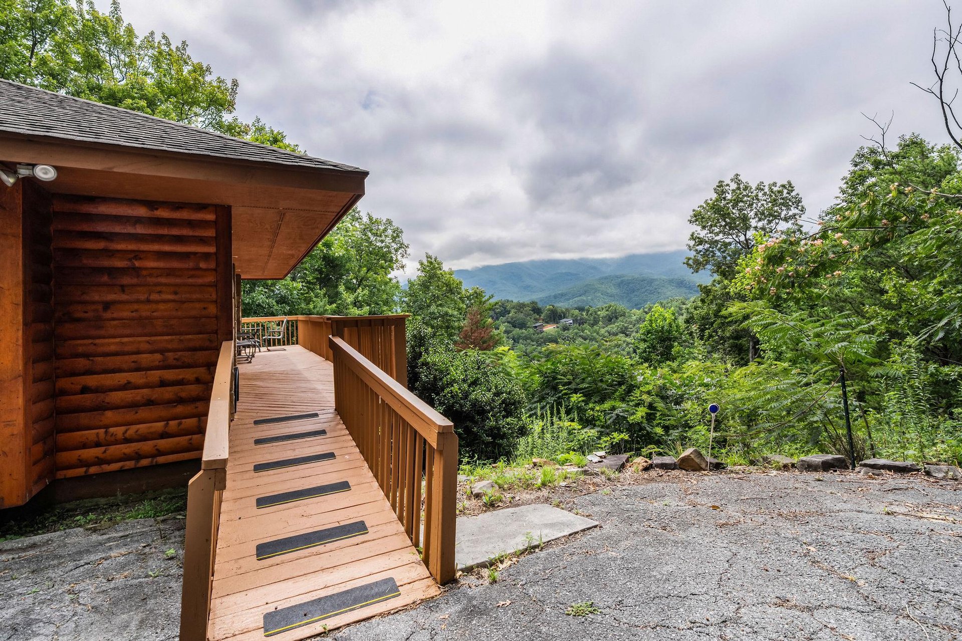 dancinginthemoonlight24