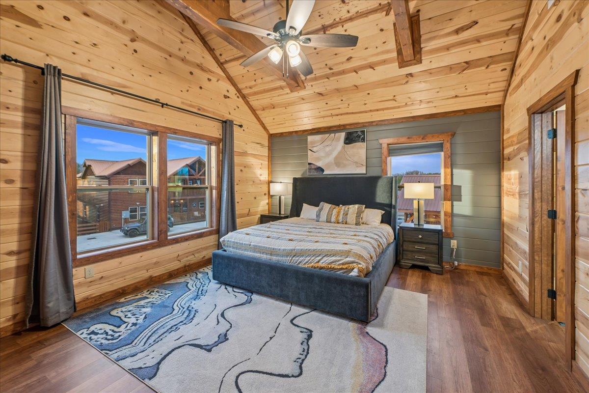 086Bedroom
