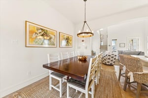 1st Floor, Dining Area