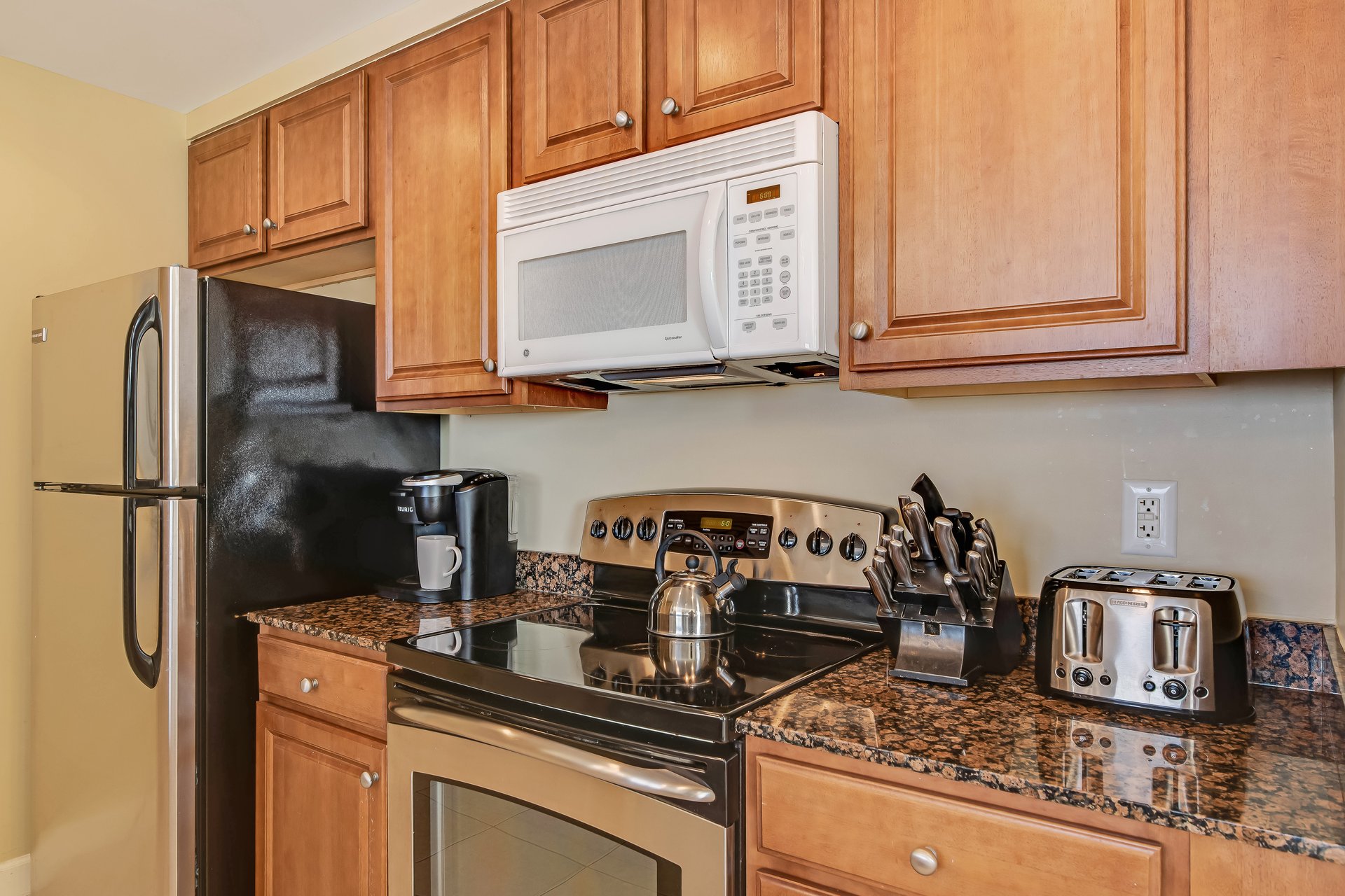 Splash Resort 2101E 9