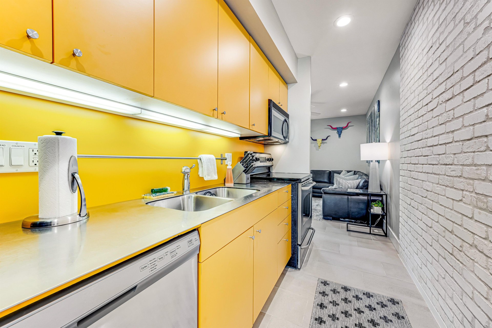 Width1920