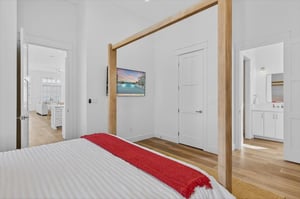 Primary King Bedroom, 2nd Floor