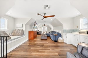 3rd Floor, Living Room