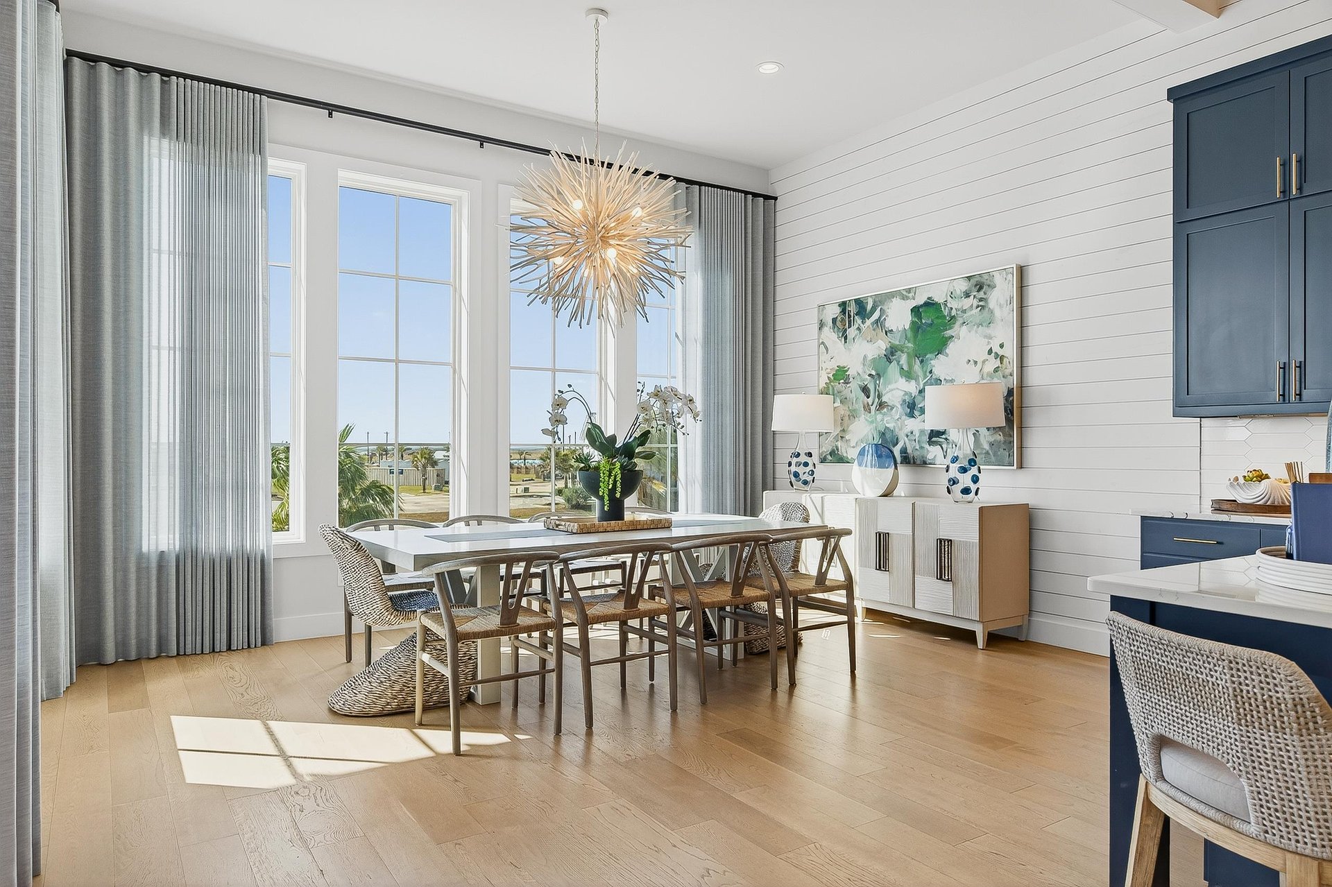 2nd Floor Dining Area