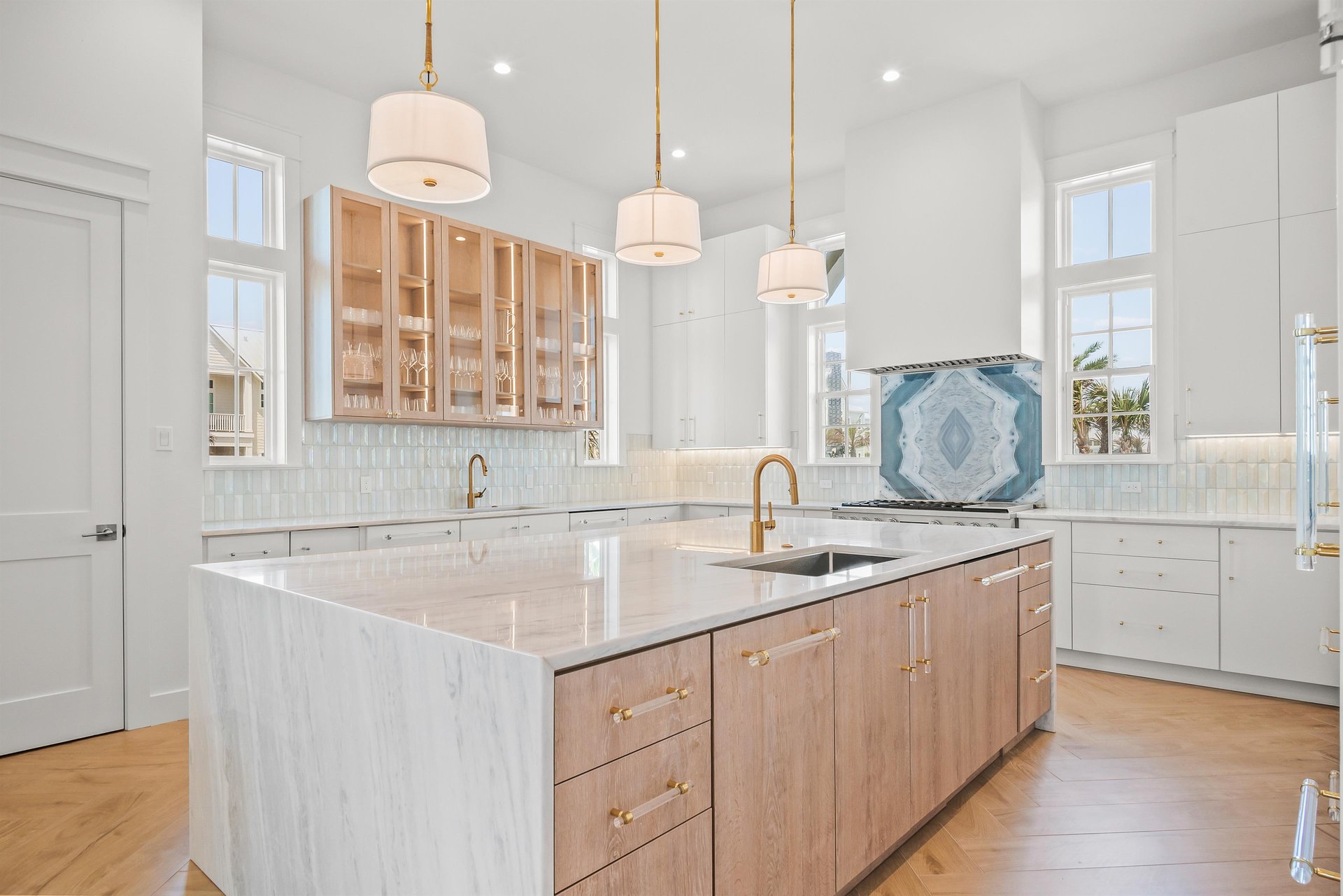 1st Floor, Kitchen