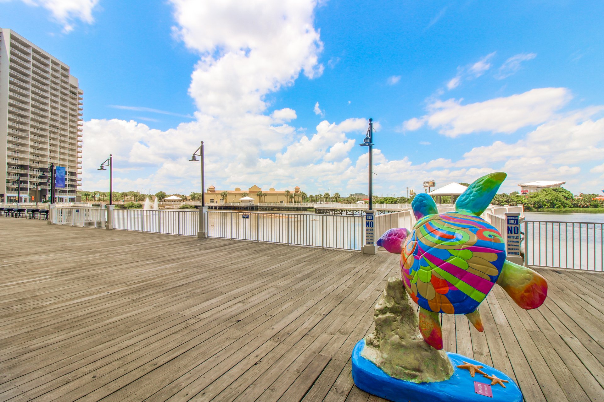 Laketown Wharf 1125 41