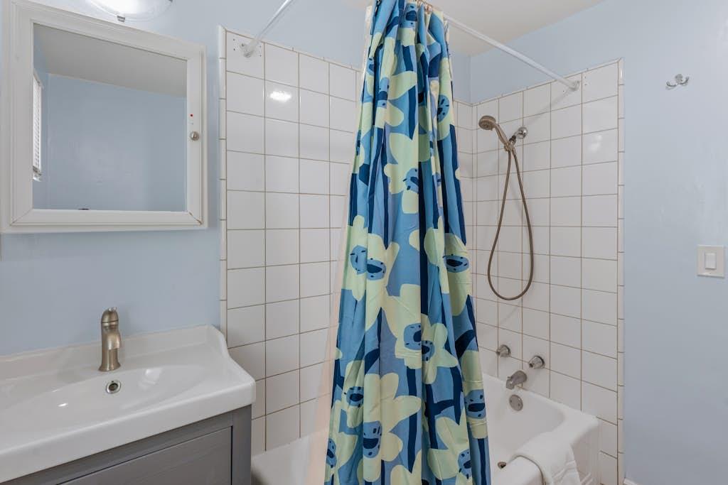 Width1280