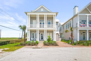 Welcome to the Salty Seahorse