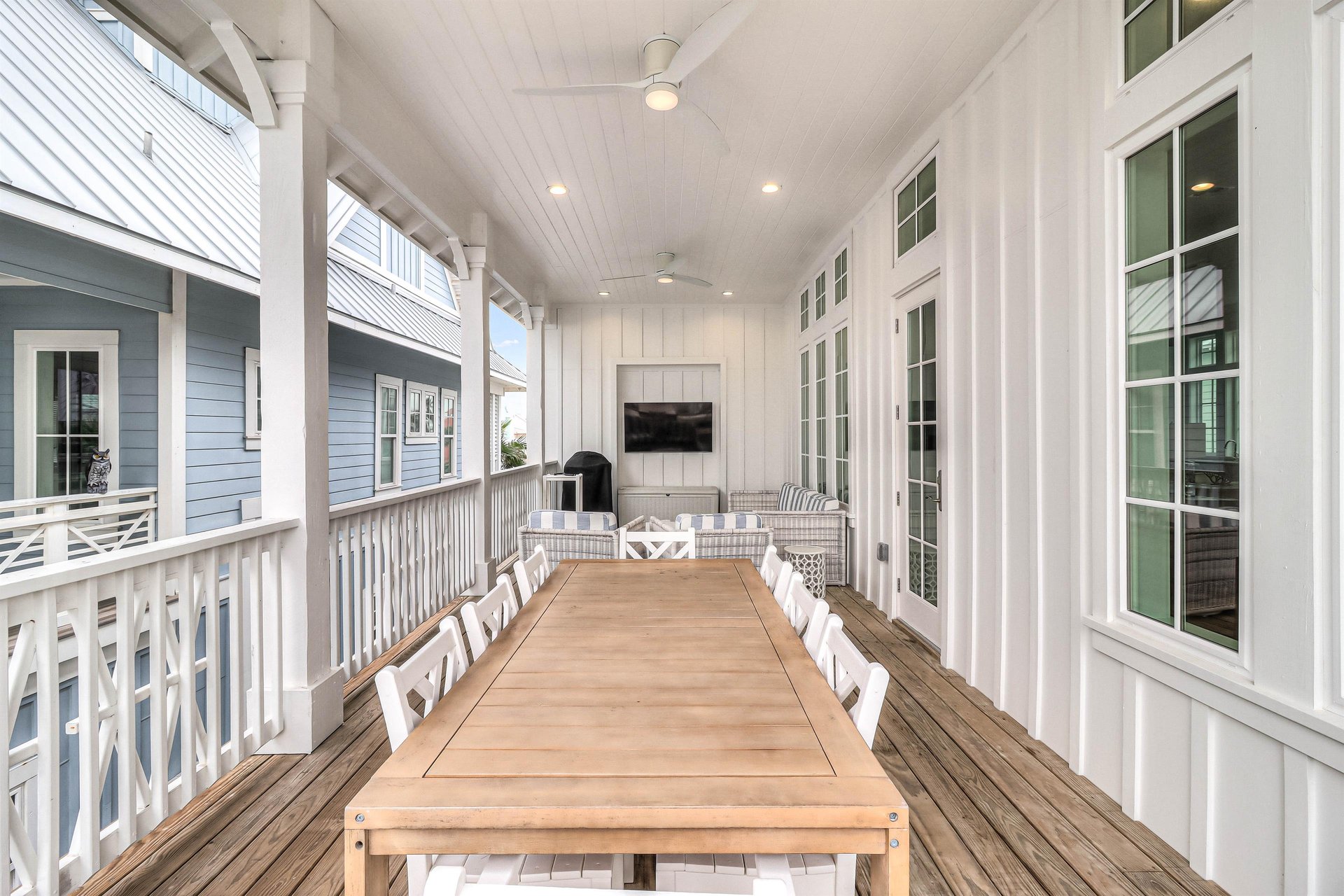 Exterior Seating Area, 2nd Floor Balcony