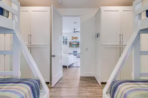 TwinQueen Bunk Bedroom, 1st Floor