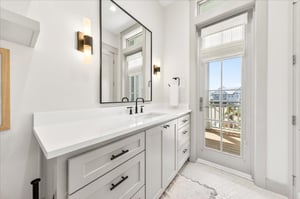 2nd King Bedroom Ensuite, 2nd Floor