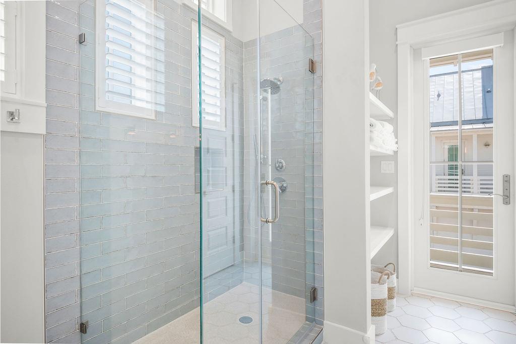 Primary Bathroom, 2nd Floor