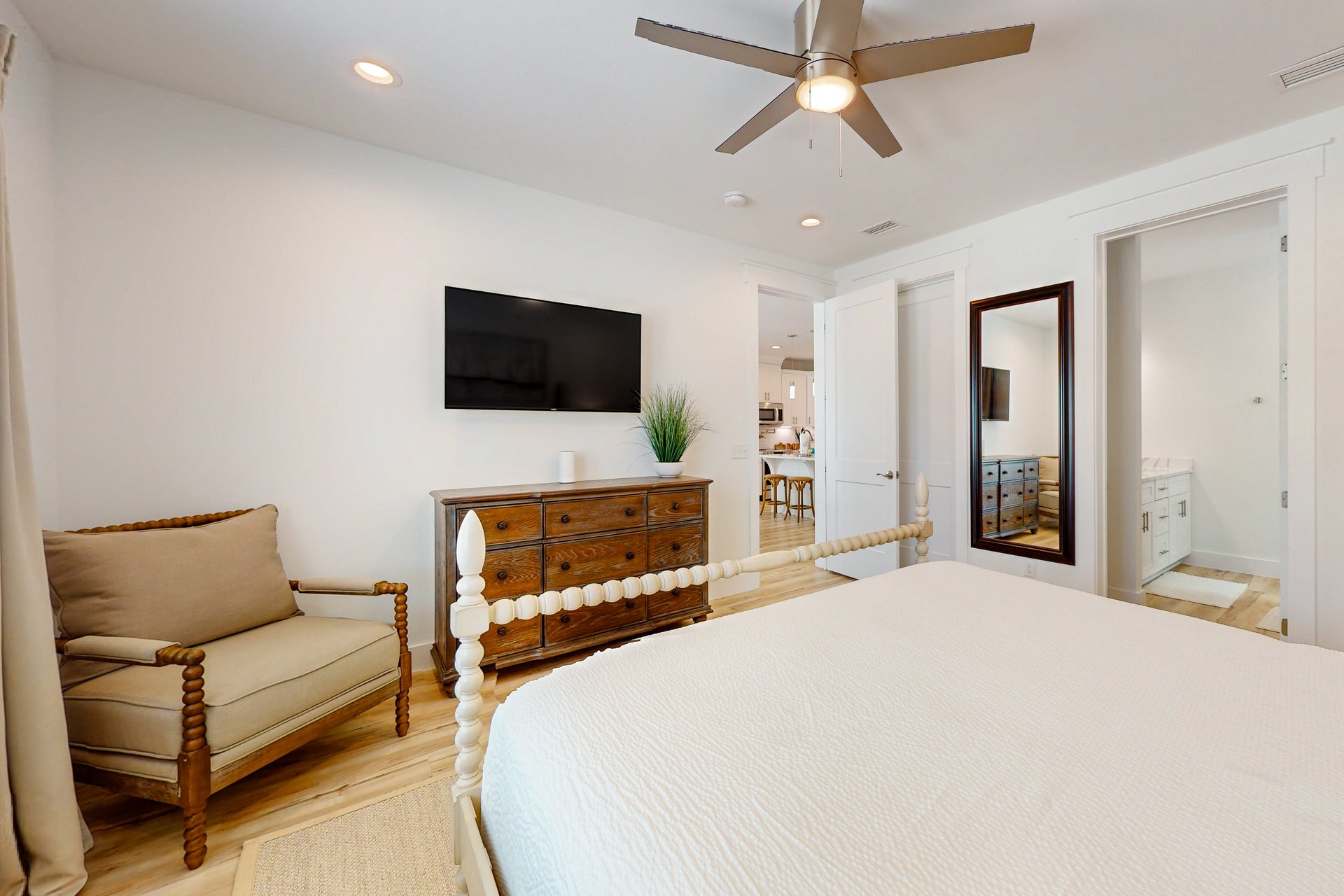 Lyndell Lane Leisure 12