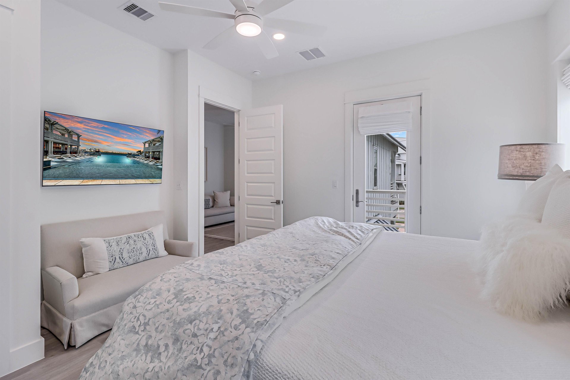 Second King Bedroom, 2nd Floor