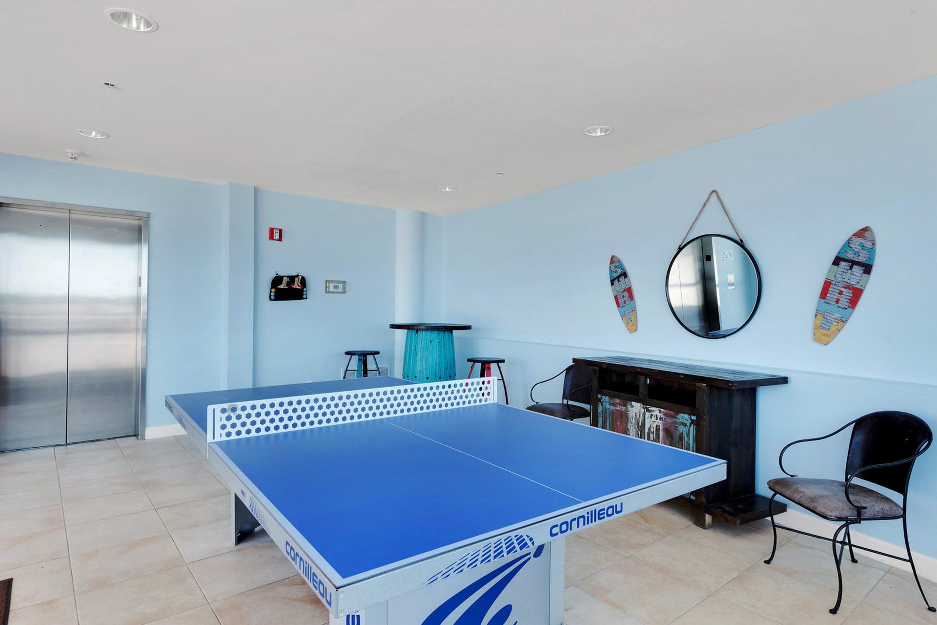 Splash Resort 1902W 30