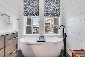 Primary King Bathroom, 2nd Floor